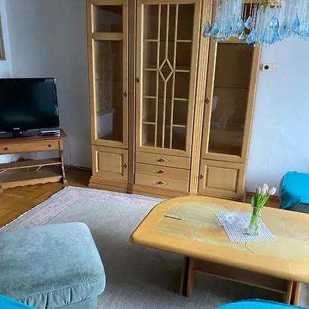 Mare Apartment *
