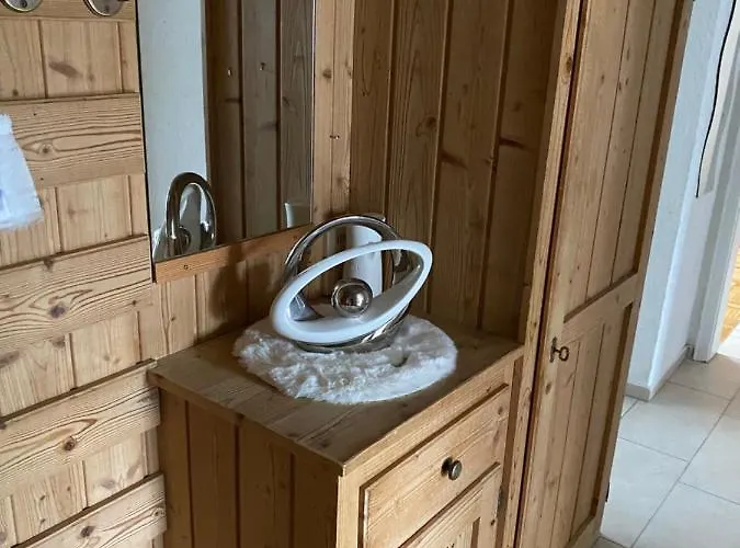 Mare 아파트 Hettingen